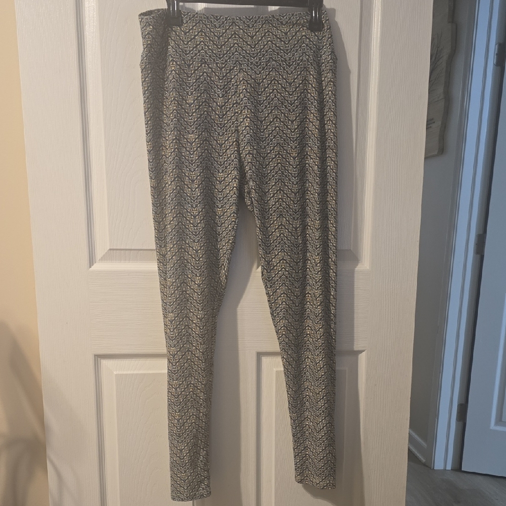 LuLaRoe Blue and Yellow Geometric Leggings